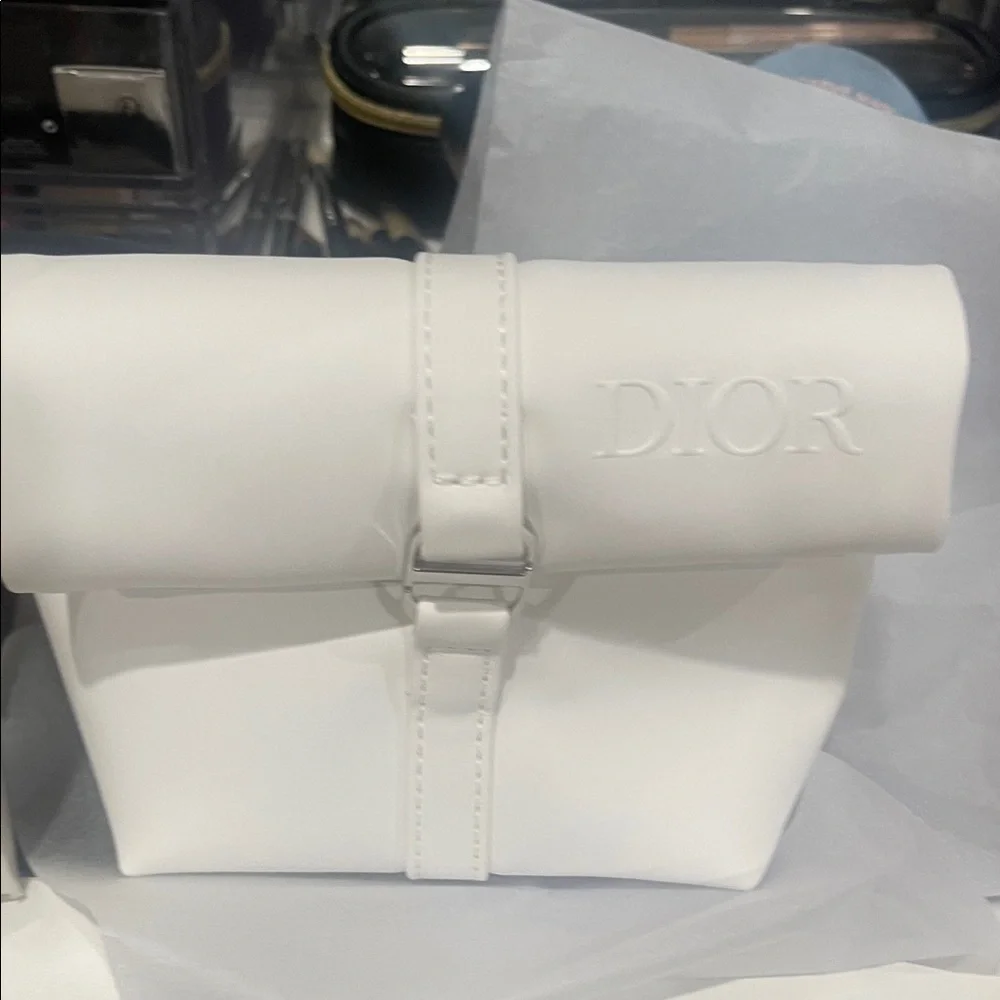 Dior White Leather Pouch with Box⭐️⭐️⭐️⭐️⭐️ - Picture 2 of 4
